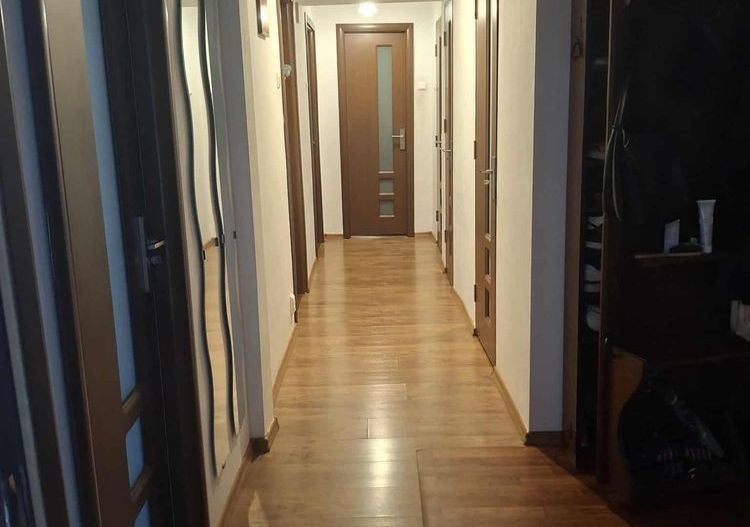 Închiriez Apartament cu 3 camere, centrala proprie, prima închiriere, lângă Obor - Poză 2