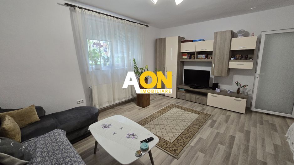 Apartament 2 Camere Zona Cetate, Parter - Poză 1