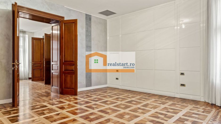 Ultracentral, ideal aparthotel, cabinet, birou sau mixt - Poză 17