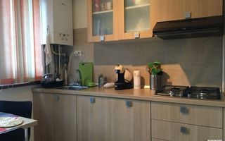 Centrala proprie, bucatarie inchisa si balcon spatios; posibilitate decontare - Poză 9