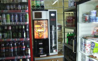 Cedez spatiu si afacere din mers  pe bld. Liviu Rebreanu 6 - Minimarket cu societate sau fara. - Poză 6