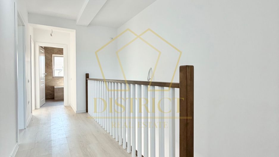 Duplex cu 5 camere si 2 bai, 470 mp teren si 115 mp utili in Ghiroda. - Poză 23