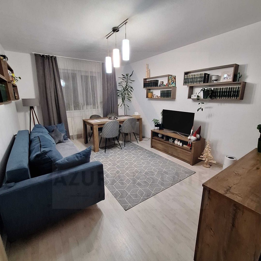 Apartament modern 3 camere 2 bai 2 balcoane etaj 2 si parcare Turnisor - Poză 2