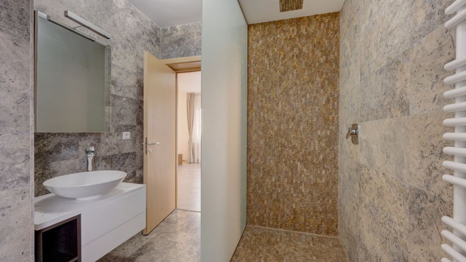 Vila de vanzare in Otopeni-central, zona linistita-Comision 0% - Poză 42