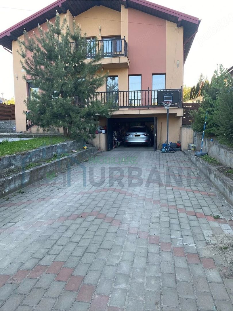 Casă 250 mp, teren 1.050 mp, Vulturi, la 8 km de Copou - Poză 1
