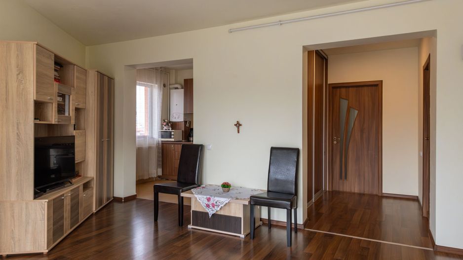 zona Europa - 2 camere luminos, etaj 1 - Poză 8