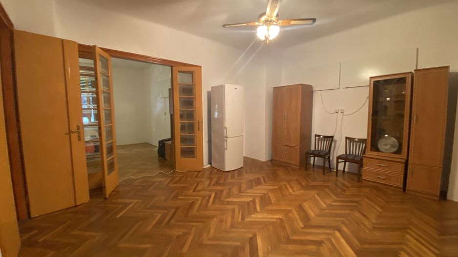 Apartament generos zona Piata 700 - Poză 4