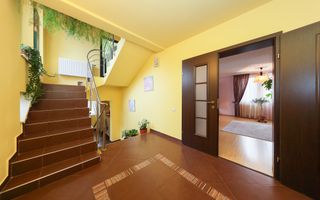 Reședință exclusivistă cu potențial investițional în centrul Cristian - Poză 18