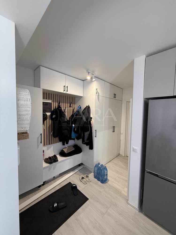 Apartament 3 camere, terasă de 55 mp și parcare în garaj – zona Petrom - Poză 4