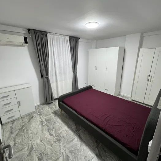 Vând Apartament 2 Camere Decomandat în Bloc Nou (2012) - Poză 3