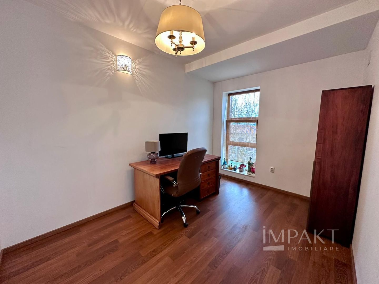 Vilă modernă 230 mp, teren generos 1000 mp, garaj, Iris - Poză 12