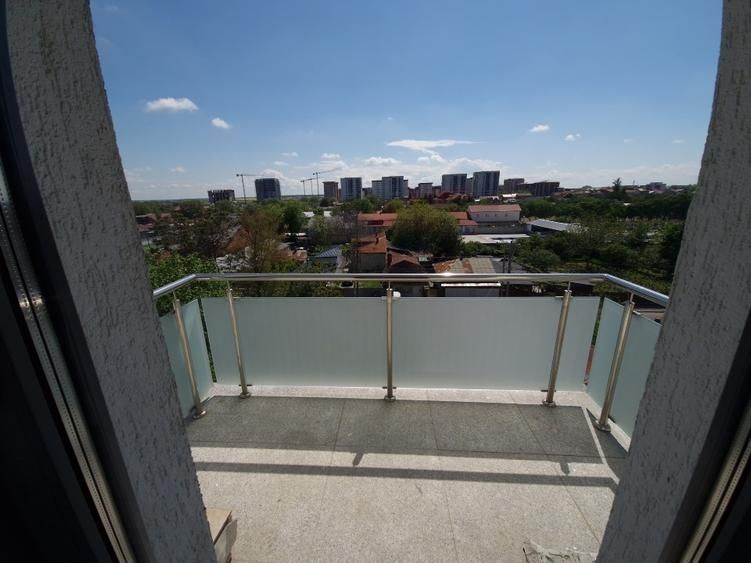 Vând apartament cu 2 camere, decomandat nou  + loc de parcare, situat in complex - Poză 8