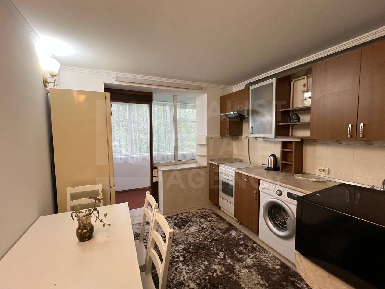 Vânzare, apartament, 4 camere, strada Miron Costin, Râșcani - Poză 1