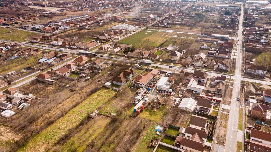 Casă la sol cu teren de 3.451mp în Gai - Poză 18