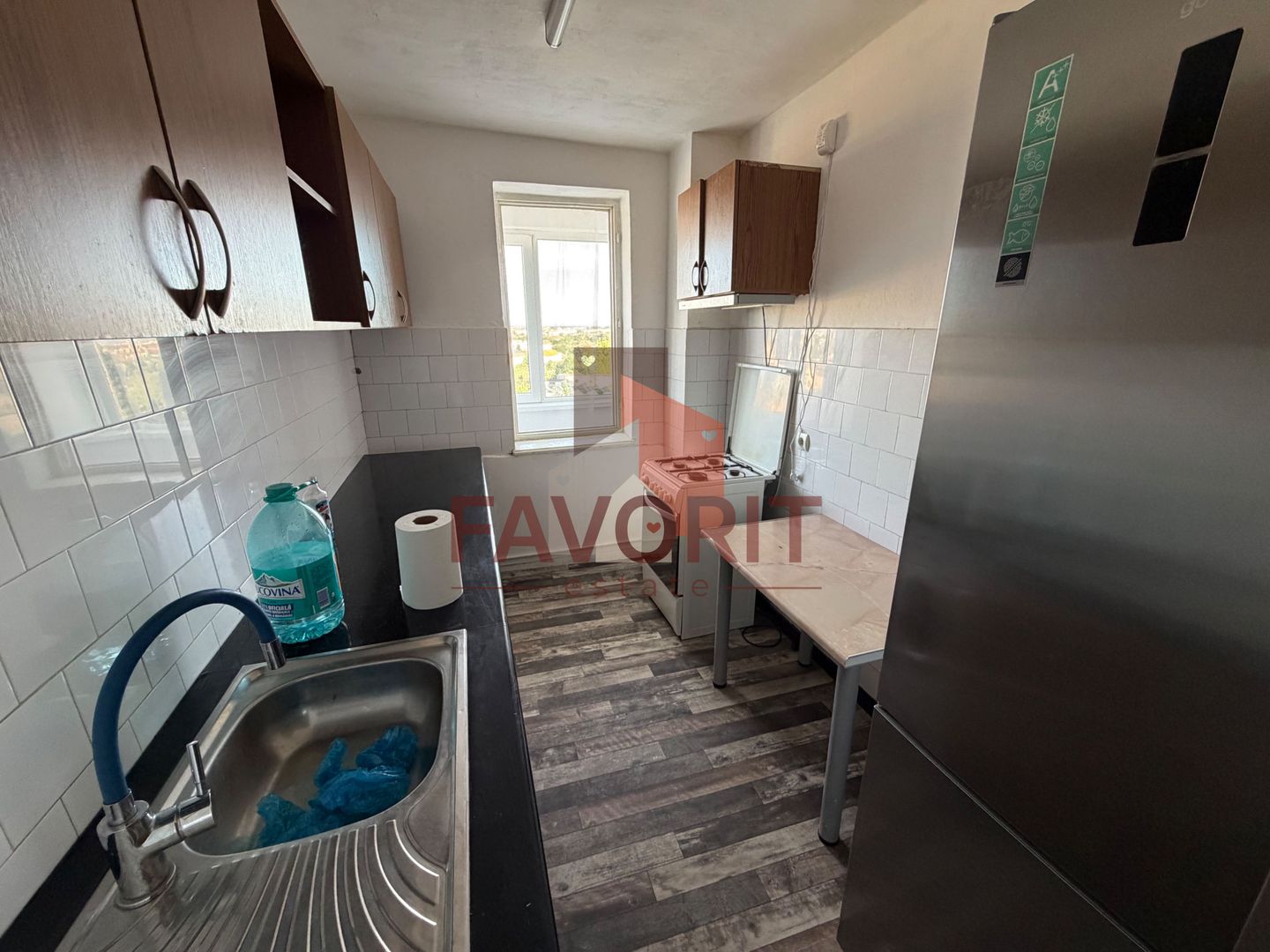 Disponibil imediat. Pozitie excelenta. Bloc izolat - Poză 7