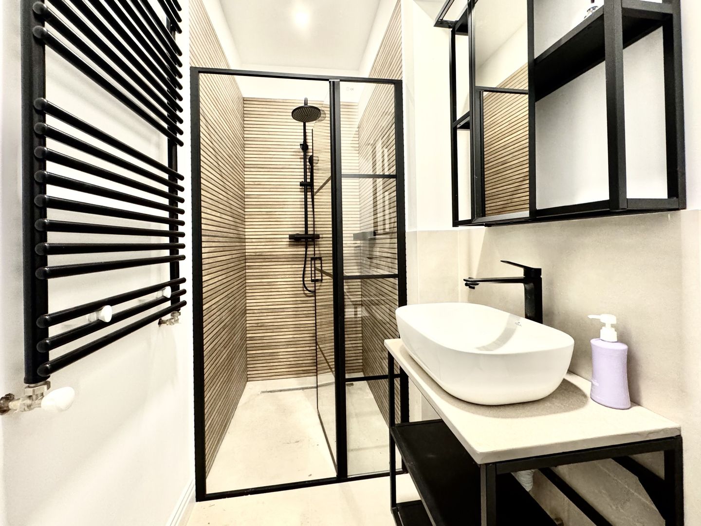 Apartament elegant si vibrant, prima inchirere,  Central - P-ta Maria - Poză 17