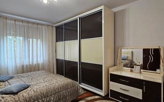 Casa- Str Tismana, zona Spitalul nr 1 - Poză 7