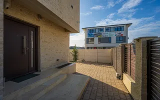 Casa Impecabila + Individuală + Decomandată in Prelungirea Ghencea ! - Poză 30