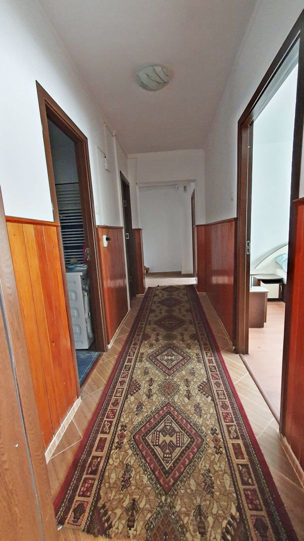 Central-Toamnei, 2 camere, 2 băi, etaj 1, mobilat. - Poză 14