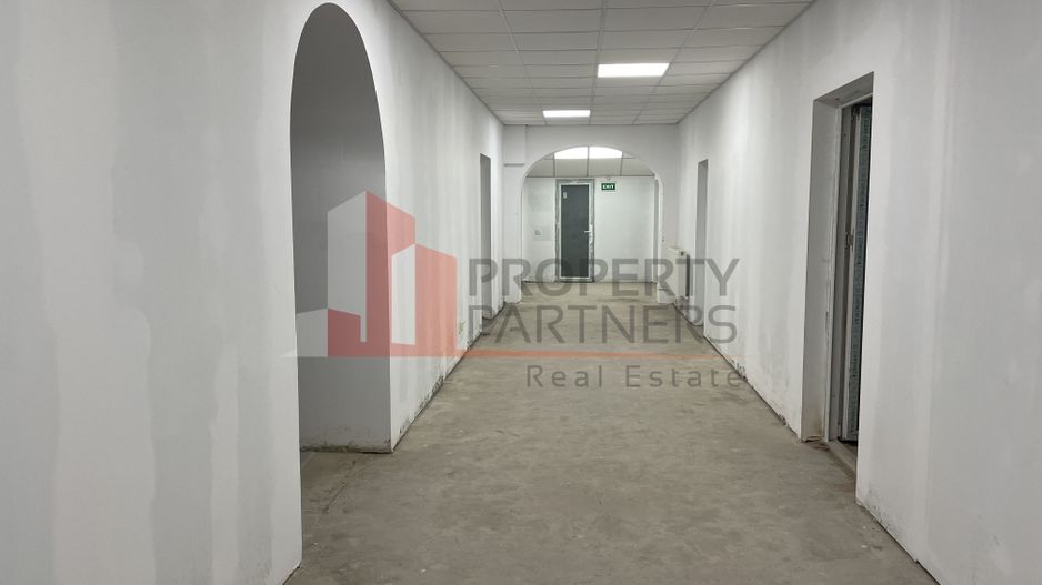 Spatiu de birou Premier Business Center - Poză 7
