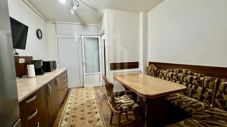 Apartament 3 camere de închiriat – Etaj 1 - Poză 7