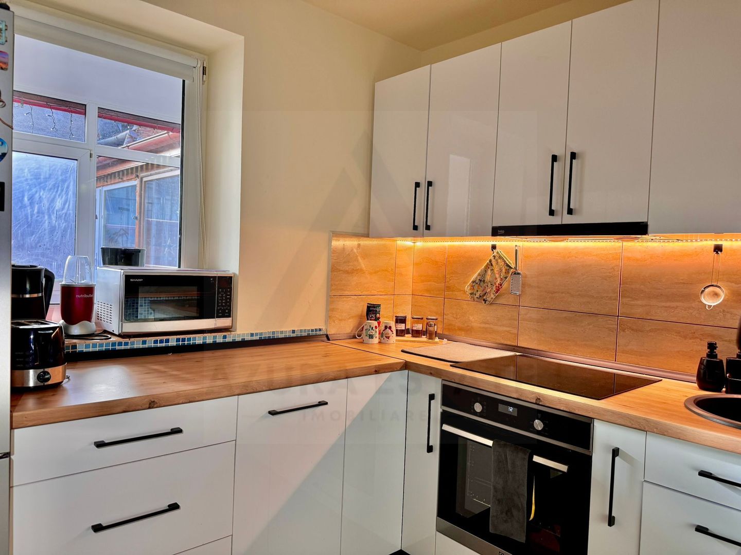 Casa premium 3 camere curte privata 120 mp utili parcare Gusterita - Poză 14