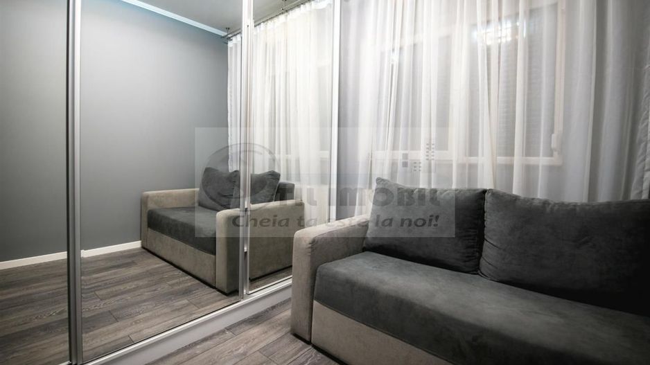 Ap 3 cam, D,74,36 mp, et.2 - Copou – mobilat si utilat 249,900 € - Poză 9