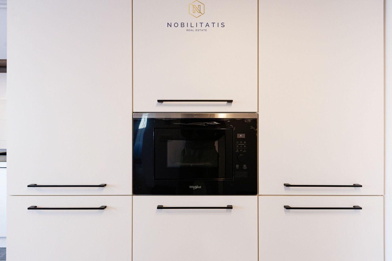 Oferta inchiriata - Apartament cu 2 camere de inchiriat | City of Mara | Garaj - Poză 2