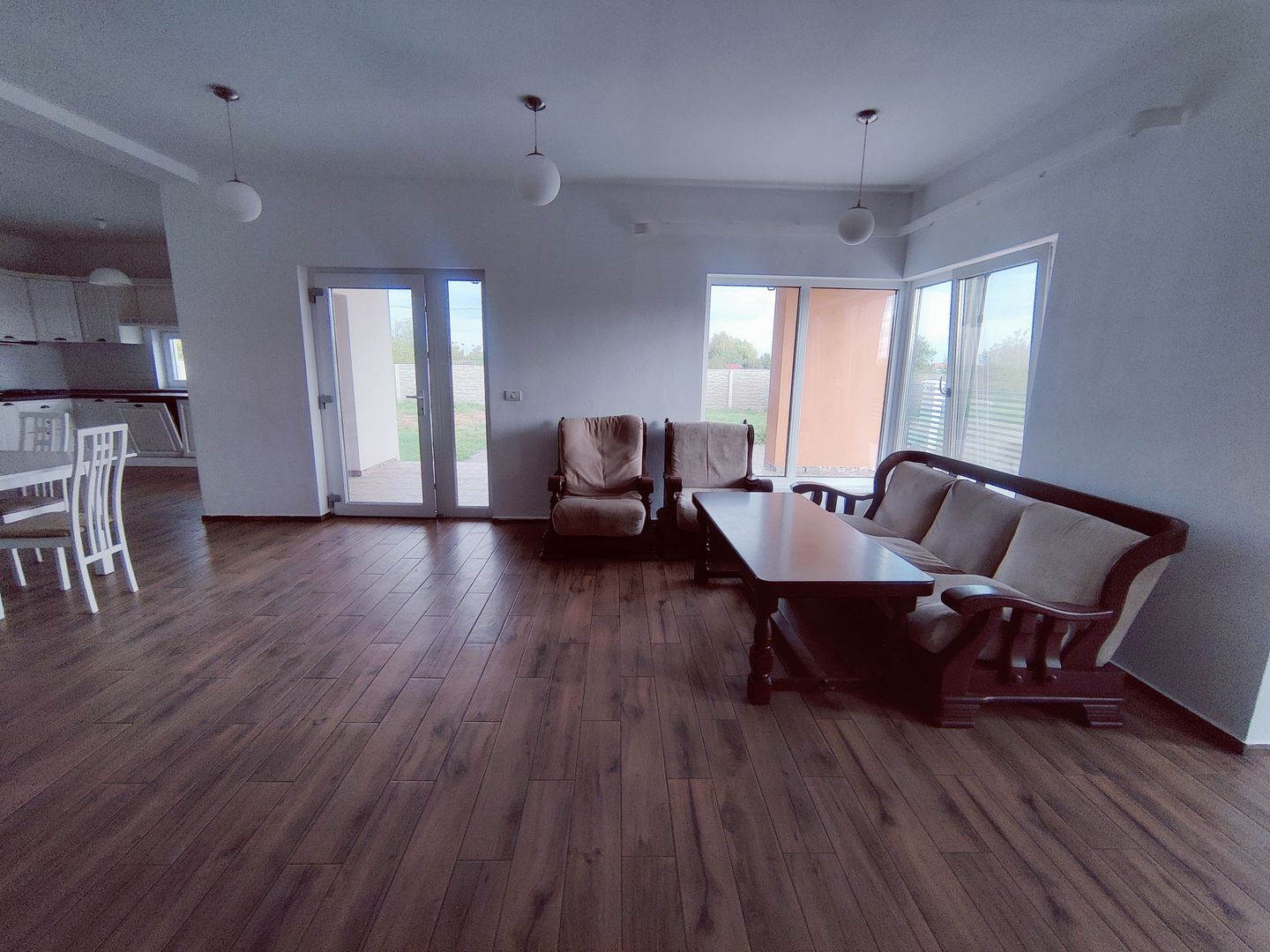 CASA SACALAZ 170 MP CU 640 MP TEREN - Poză 1