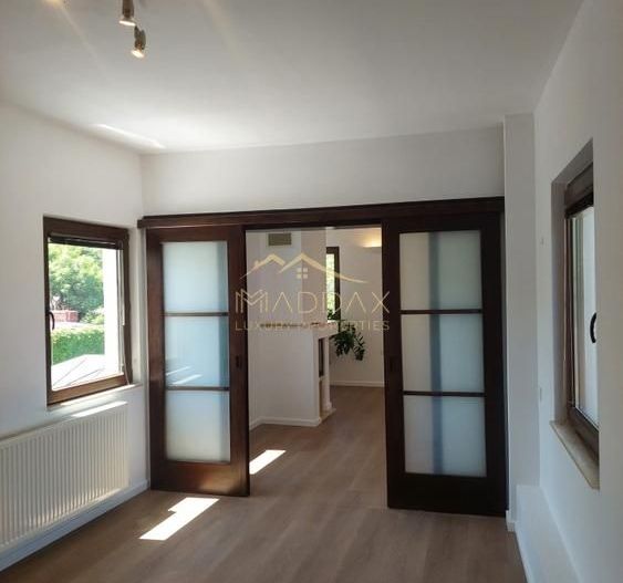 Vanzare 5 camere/PENTHOUSE PREMIUM KISELEFF /Stil Art Deco-Bauhaus/ Terasă 24 m - Poză 4