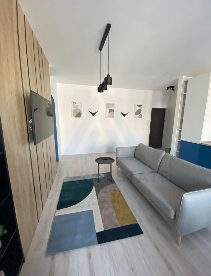 Apartament modern 3 camere balcon 5 mp utili si parcare zona Centrala - Poză 6
