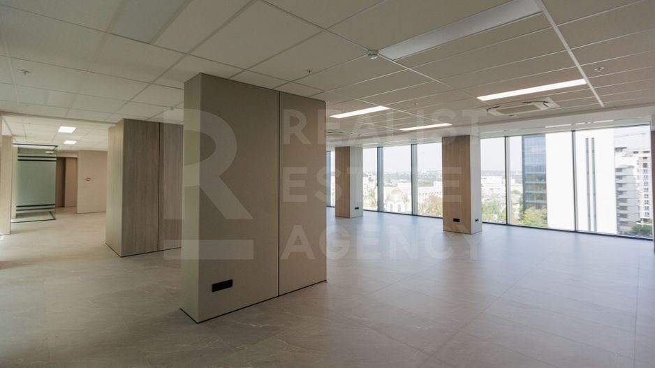 Chirie, spațiu comercial amplasat pe bd. Ștefan cel Mare, Centru - Poză 5