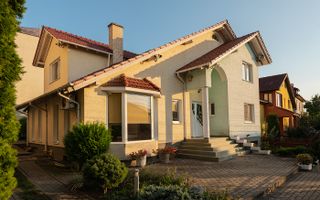 Vilă spectaculoasă de închiriat, parcare 10 locuri, Grădina Botanică - Poză 2