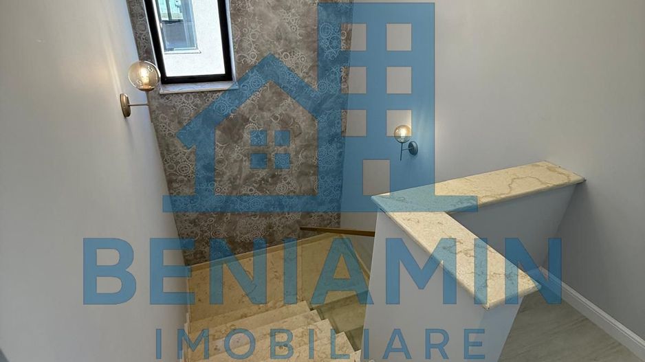 Casa Moderna-Damila-3 dormitoare-curte amenajata-La cheie-Asfalt - Poză 4