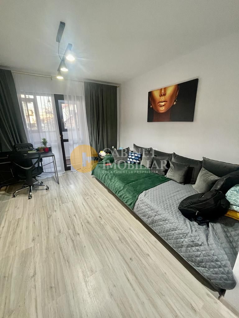 Etaj 1 Apartament 2 camere decomandat mobilat-boxa-loc parcare - Poză 2