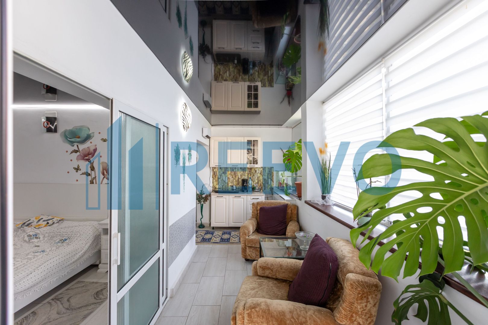 Clădire și teren de investiție, central Roman - Poză 11