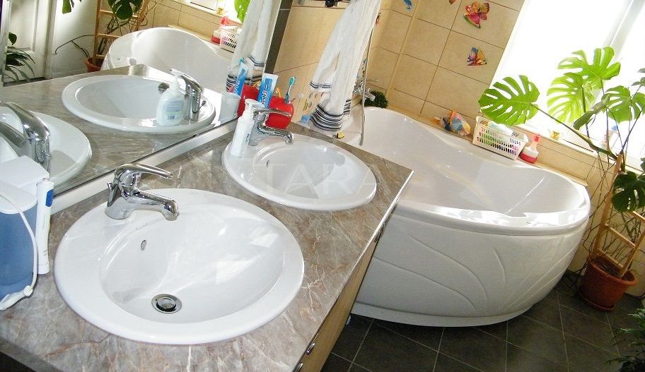 Apartament de 3 camere, Baciu - Poză 10