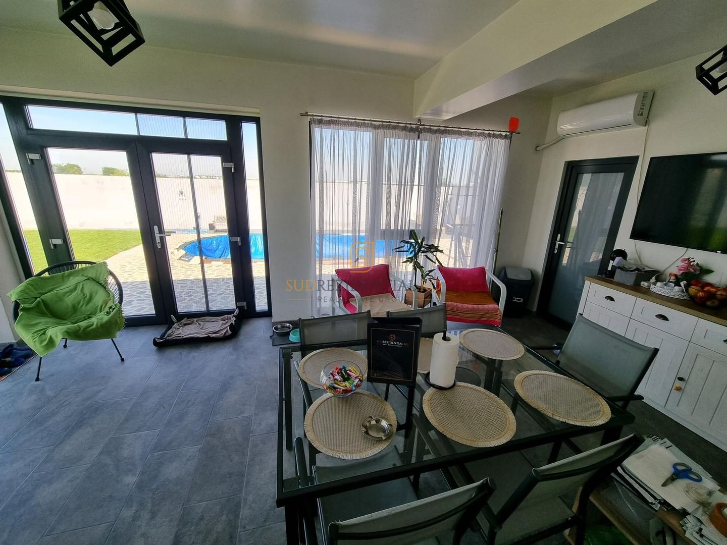 Vila individuala cu 5 camere si piscina, mobilata si utilata, Popesti - Poză 10