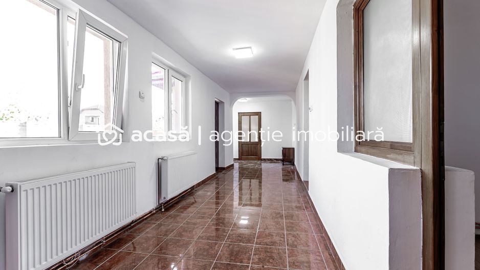 Casă renovată complet în Sânleani/Livada. - Poză 3
