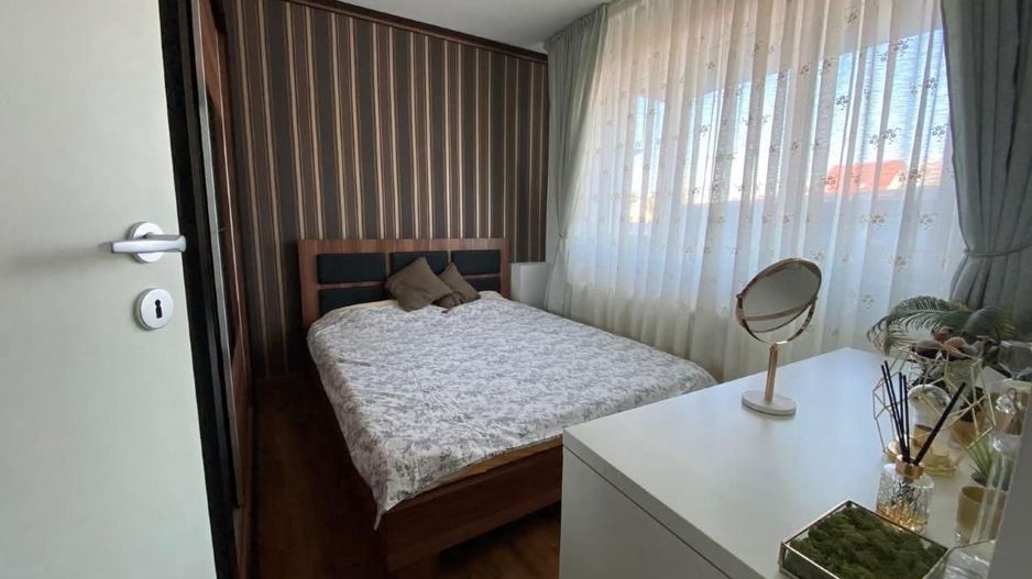 AP. 3 CAMERE 1 MAI, LOC PARCARE, MOBILAT MODERN, METROU 2 MINUTE - Poză 1