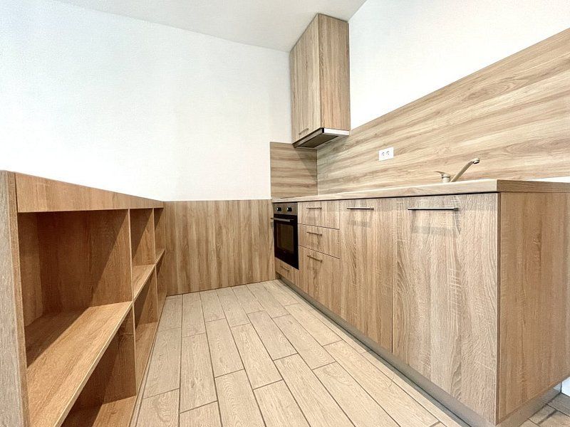 Apartament 1 camera, bloc nou, loc parcare privat, în zona Bucovina - Poză 11