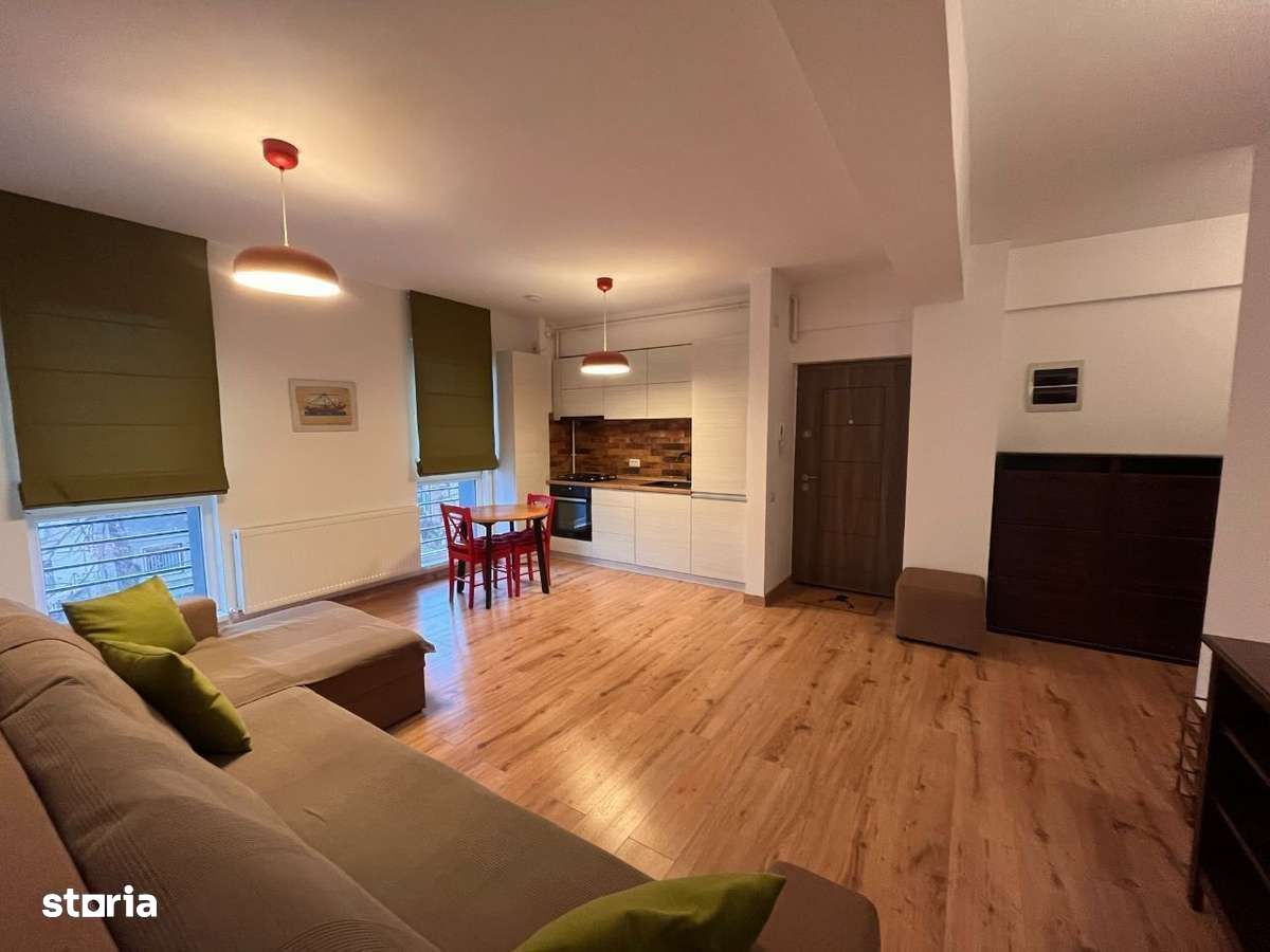 Apartament cu 3 camere decomandat în Domenii - Poză 2