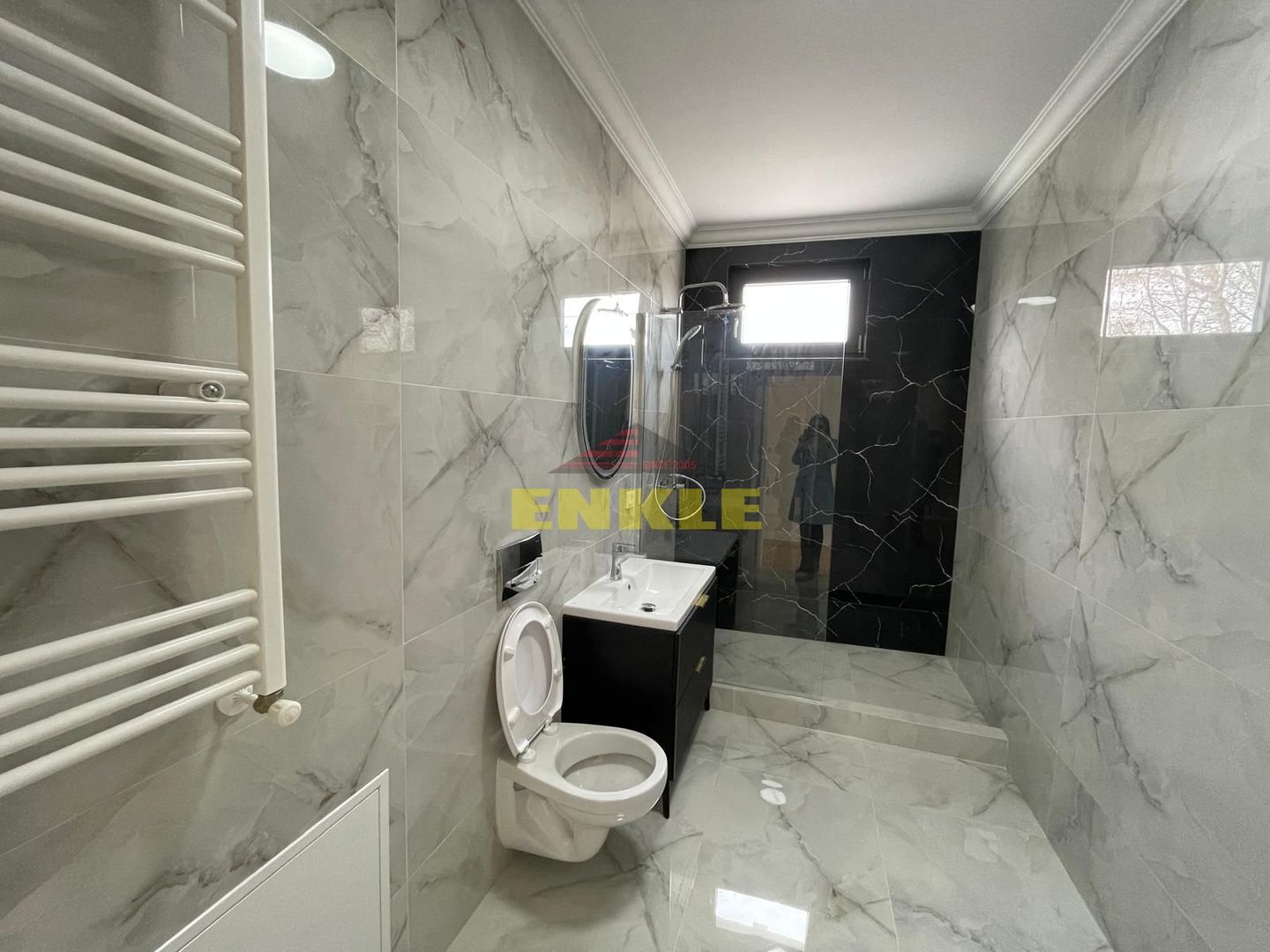 De închiriat: 2 spații comerciale moderne, 80 mp fiecare. - Poză 5