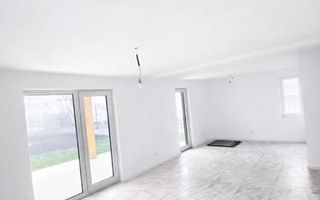 Casă individuală, 4 camere, în Uricani, Miroslava - Poză 3