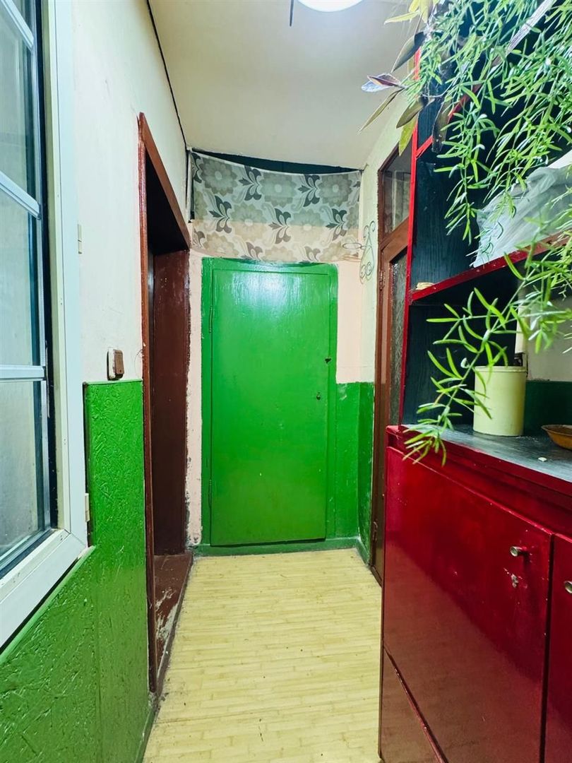 Apartament la curte comuna ULTRACENTRAL - Poză 7
