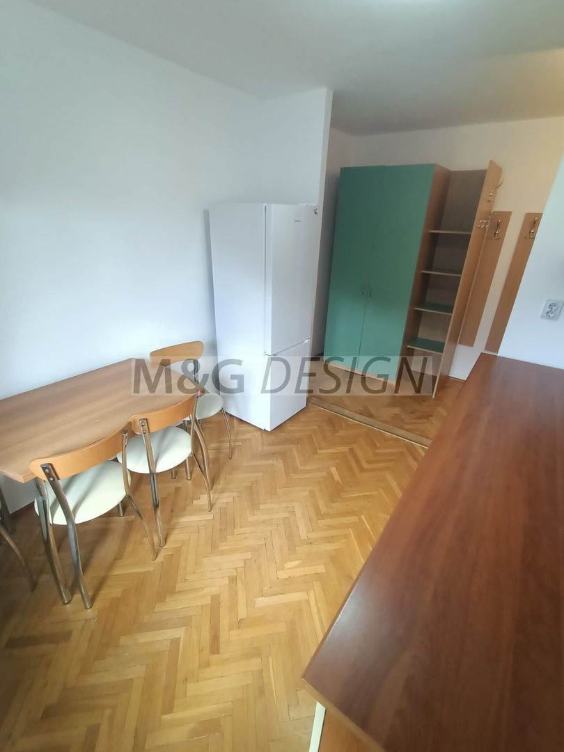 2 cam decomandat Odobescu , 56 mp, 2 balcoane - Poză 3