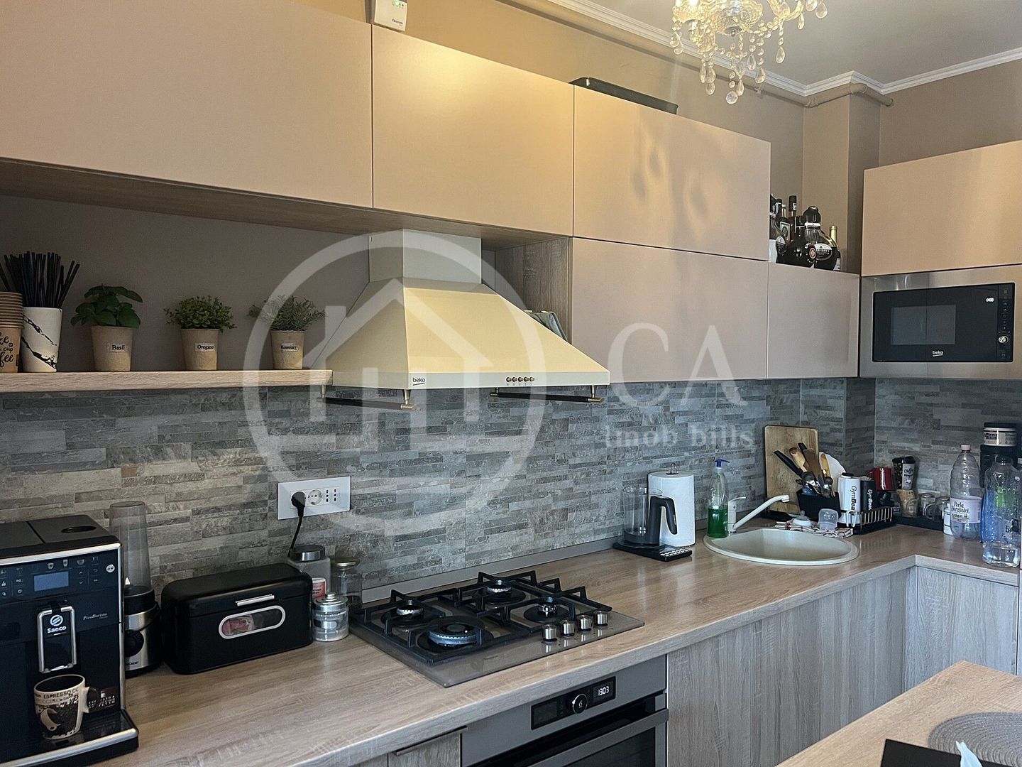 Apartament cu 3 camere de vanzare in Luceafarul Oradea - Poză 4