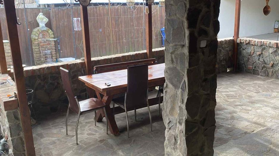 Casă de vânzare în comuna Costache Negri - Poză 4