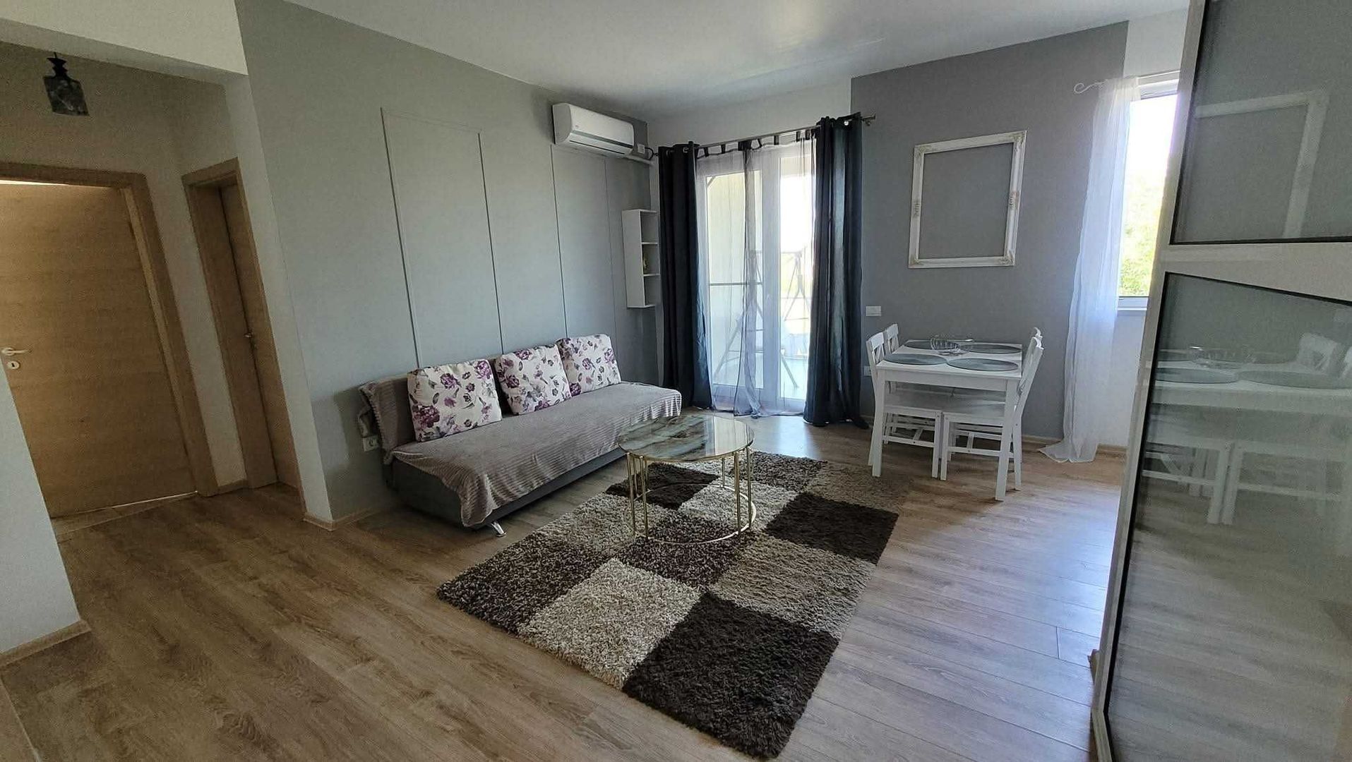 Apartament cu 2 camere/2 locuri de parcare - Dumbravita - Poză 2