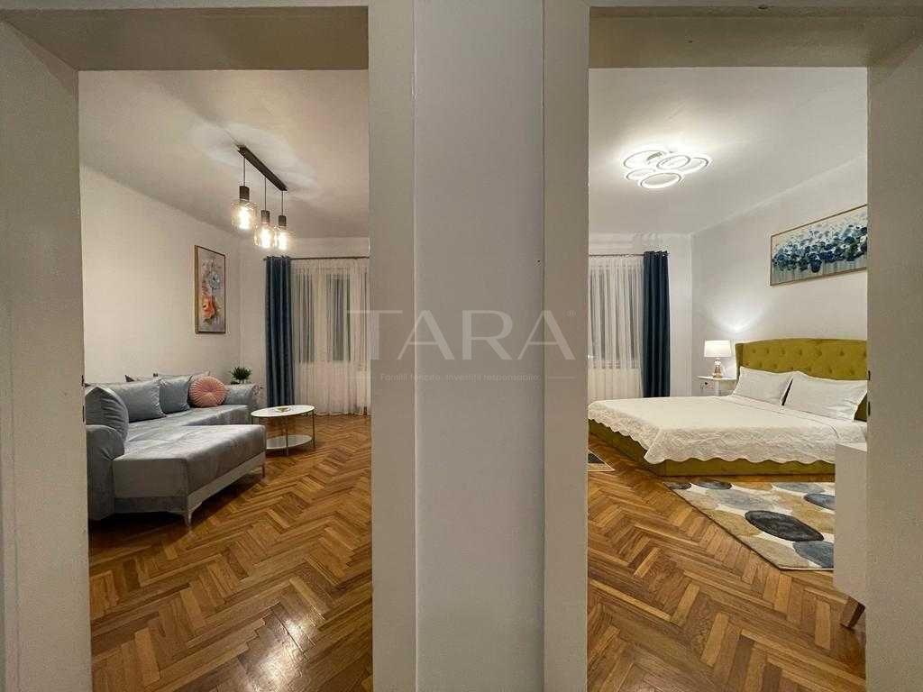 Apartament ultrafinisat, locație centrală - Poză 2